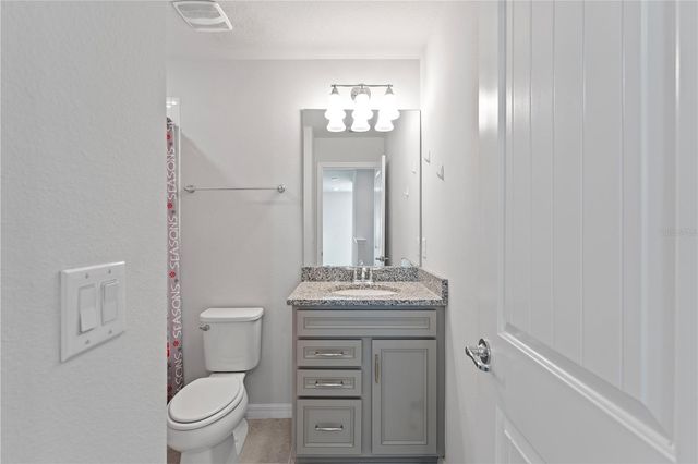 7516 YALE HARBOR DRIVE, Wesley Chapel, FL 33545