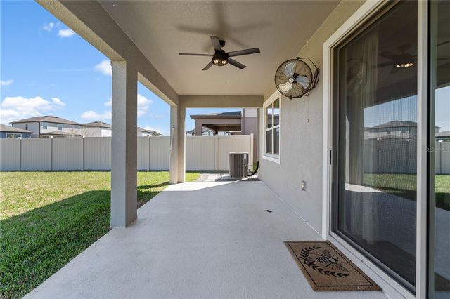 7516 YALE HARBOR DRIVE, Wesley Chapel, FL 33545