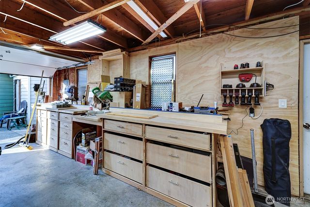 920 E 31st Street, Bremerton, WA 98310