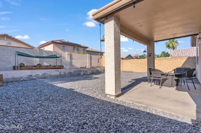 11216 W SELLS Drive, Phoenix, AZ 85037