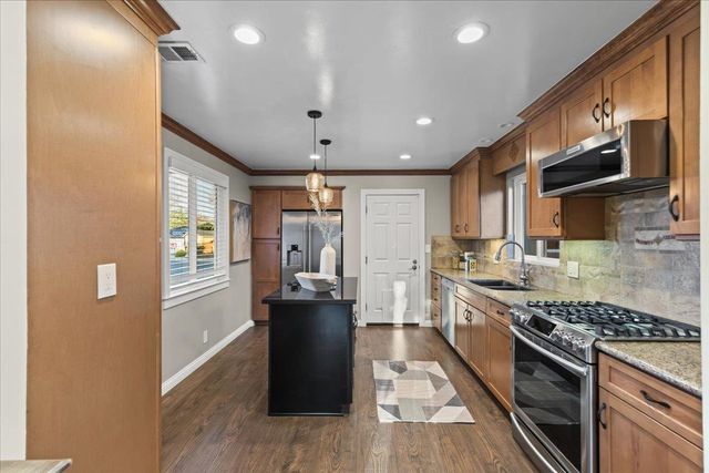 295 Beverly Court, Campbell, CA 95008