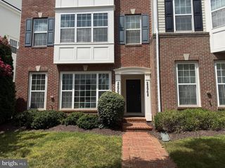 22968 NEWCUT RD #2362, Clarksburg, MD 20871