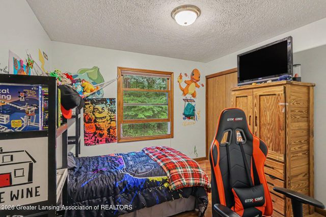 14112 Woodbury Road, Haslett, MI 48840