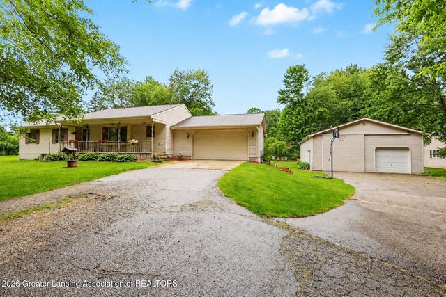 14112 Woodbury Road, Haslett, MI 48840