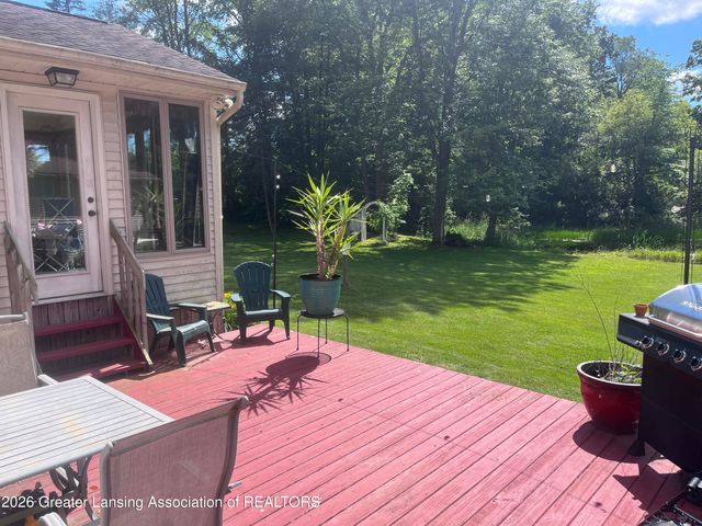 14112 Woodbury Road, Haslett, MI 48840