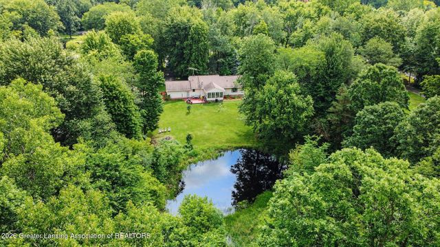 14112 Woodbury Road, Haslett, MI 48840