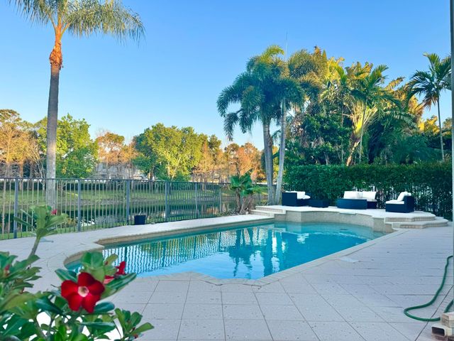 5330 Grand Banks Boulevard, Greenacres, FL 33463