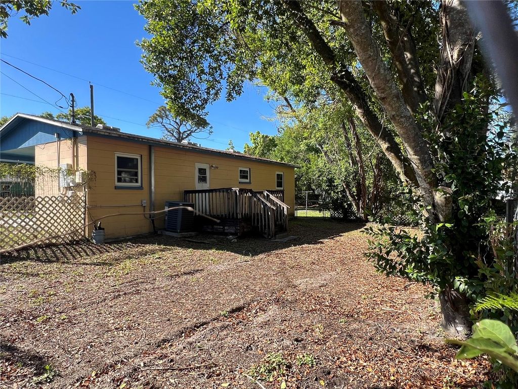 Image 3 of property listing at 1602 E ANNONA AVENUE, Tampa, FL 33612