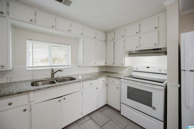 6238 WARRIOR RIVER ROAD, Bessemer, AL 35023