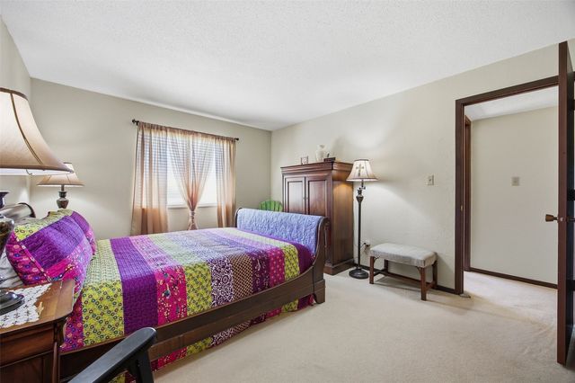 5712 Golden Court NE 59, Cedar Rapids, IA 52402