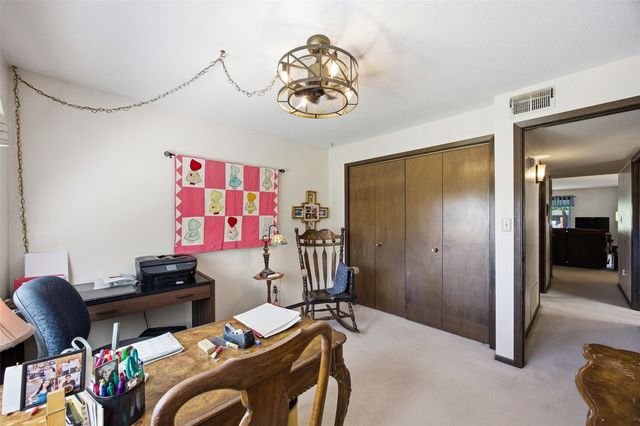 5712 Golden Court NE 59, Cedar Rapids, IA 52402
