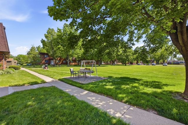 5712 Golden Court NE 59, Cedar Rapids, IA 52402