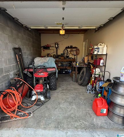 465 PANORAMIC CIRCLE, Warrior, AL 35180