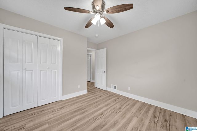 300 34TH AVENUE NE, Center Point, AL 35215