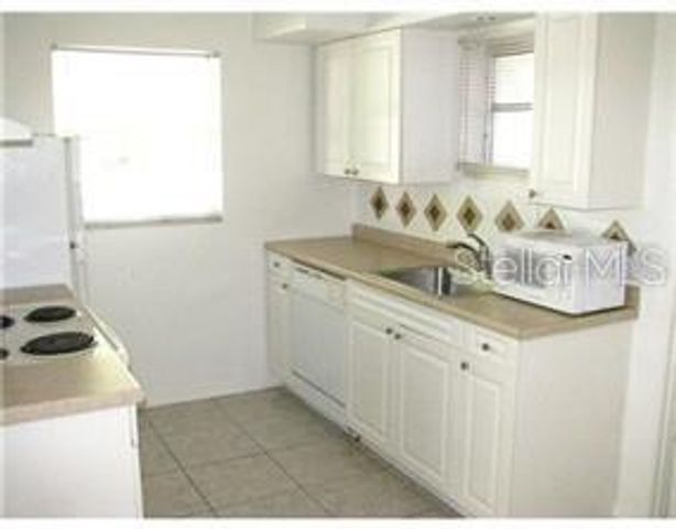 2218 AMHERST, Orlando, FL 32804