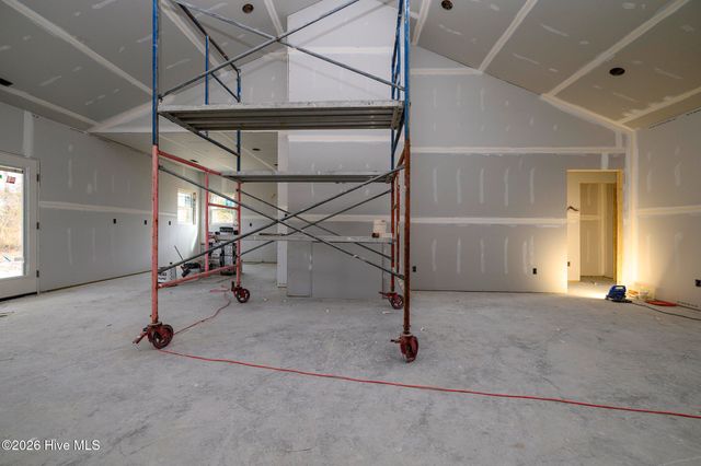 303 Ramonas Lake Court, New Bern, NC 28560