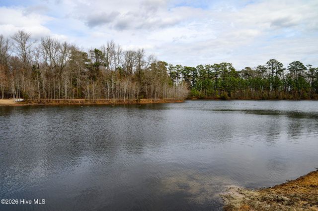 303 Ramonas Lake Court, New Bern, NC 28560