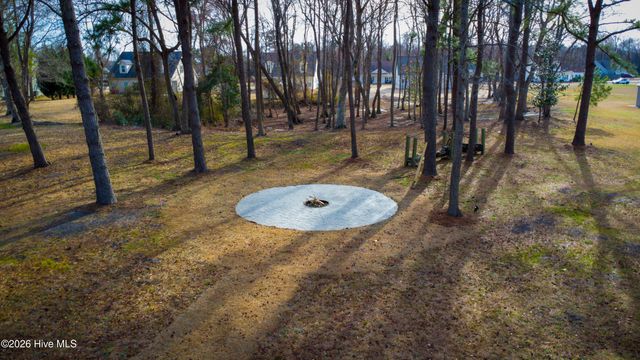 303 Ramonas Lake Court, New Bern, NC 28560