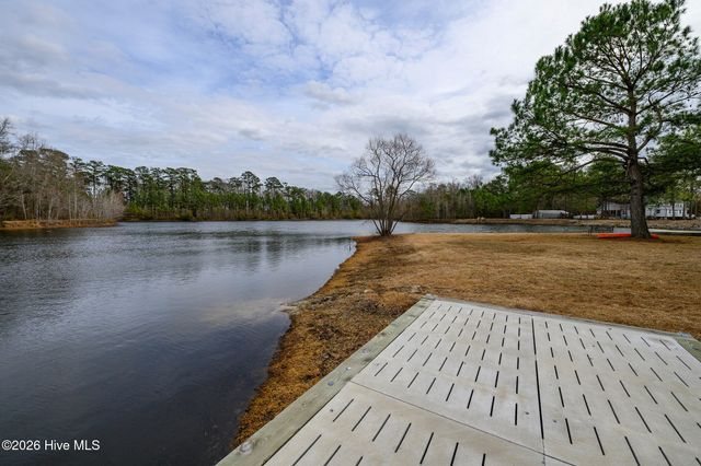 303 Ramonas Lake Court, New Bern, NC 28560