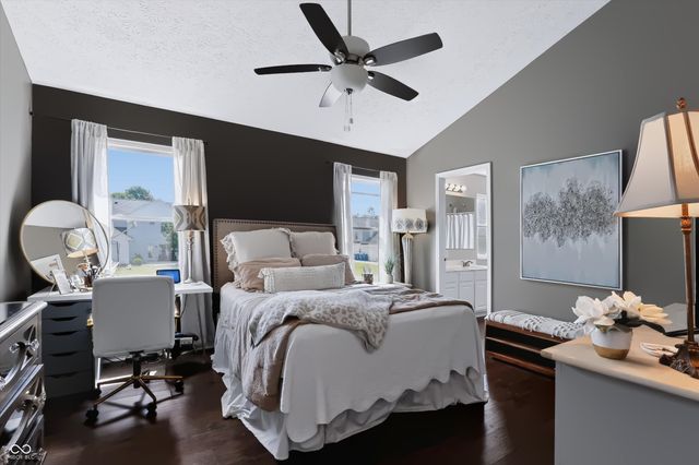 11499 Feather Rock Court, Fishers, IN 46037