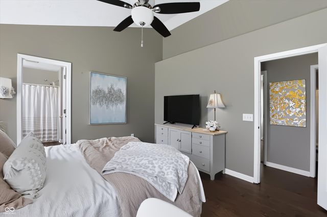 11499 Feather Rock Court, Fishers, IN 46037