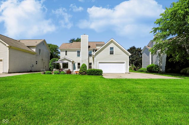 11499 Feather Rock Court, Fishers, IN 46037