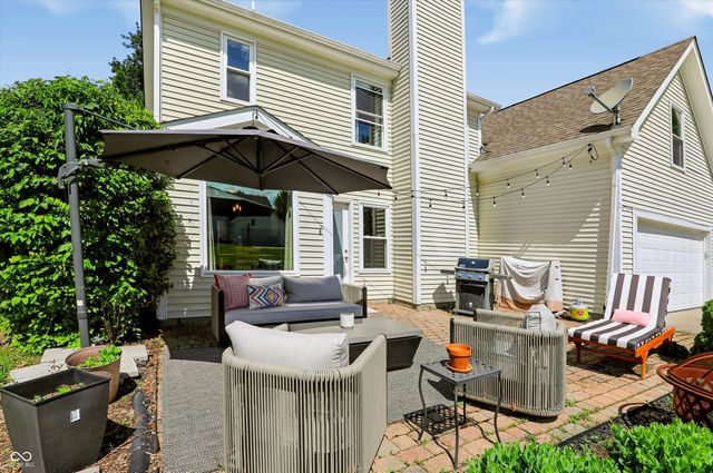 11499 Feather Rock Court, Fishers, IN 46037