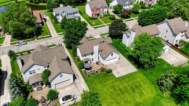 11499 Feather Rock Court, Fishers, IN 46037