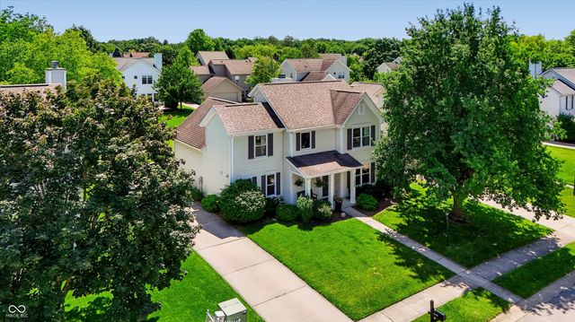 11499 Feather Rock Court, Fishers, IN 46037