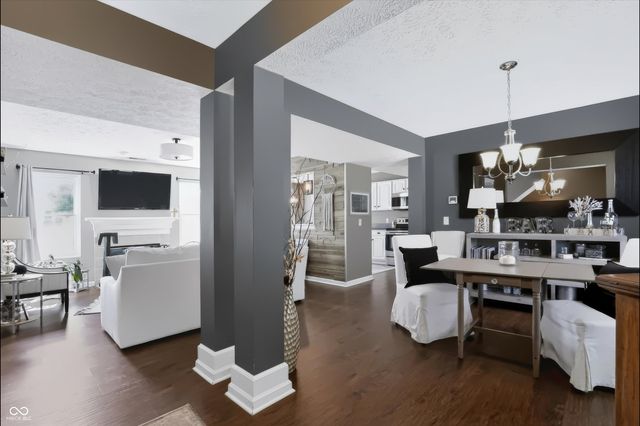 11499 Feather Rock Court, Fishers, IN 46037