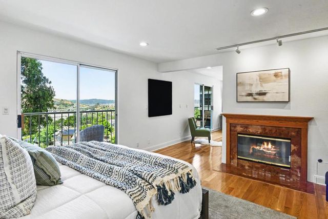 175 Tulare Street, Brisbane, CA 94005