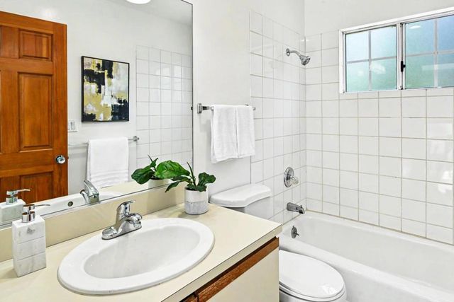 175 Tulare Street, Brisbane, CA 94005