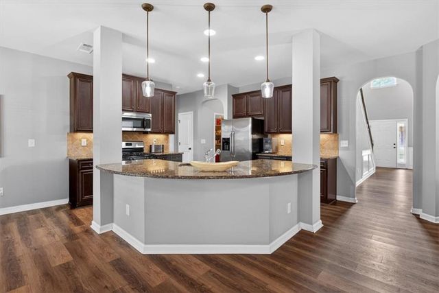 601 Ocean Avenue, Canton, GA 30114