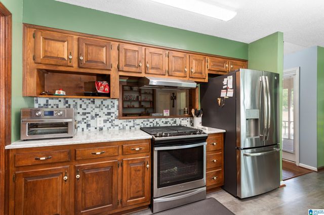 1010 SHADY LANE CIRCLE, Talladega, AL 35160