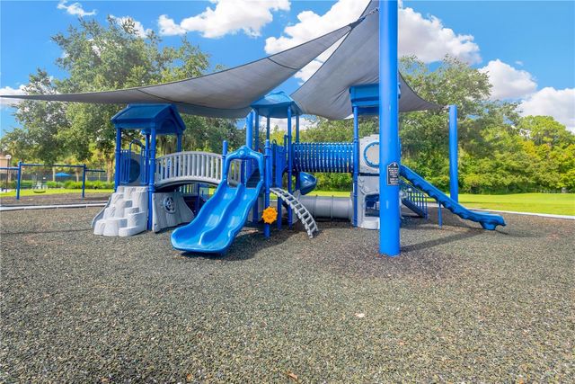 8307 MANOR CLUB CIRCLE 1, Tampa, FL 33647