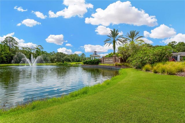 8307 MANOR CLUB CIRCLE 1, Tampa, FL 33647