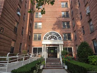 2190 Brigham Street 4B, Brooklyn, NY 11229