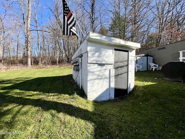 3-15 Whitney Way, East Greenbush, NY 12061