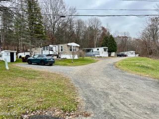 3-15 Whitney Way, East Greenbush, NY 12061