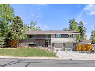 2897 Robb Cir, Lakewood, CO 80215