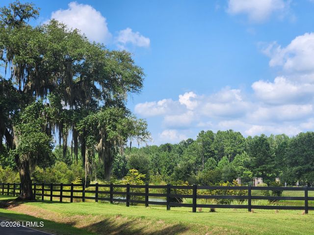 187 Castle Hill Drive, Yemassee, SC 29945