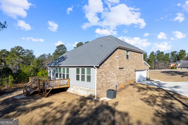 2910 Red Fox Drive, Haddock, GA 31033