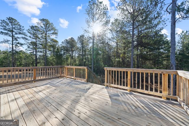 2910 Red Fox Drive, Haddock, GA 31033