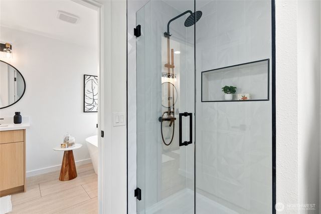 33343 12th Avenue SW, Federal Way, WA 98023