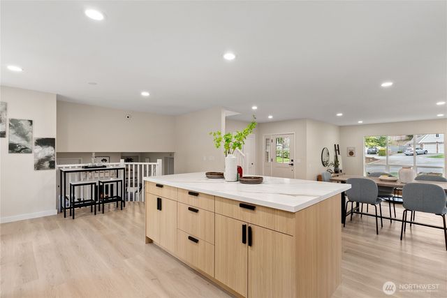 33343 12th Avenue SW, Federal Way, WA 98023