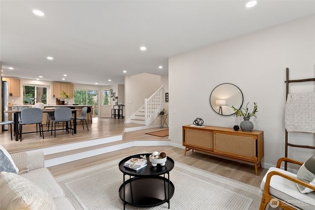 33343 12th Avenue SW, Federal Way, WA 98023