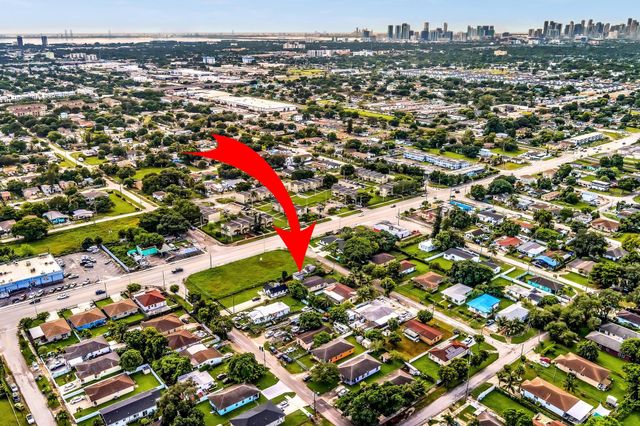 1713 NW 76th Terrace, Miami, FL 33147