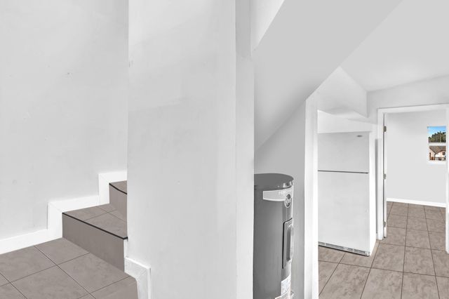 1713 NW 76th Terrace, Miami, FL 33147