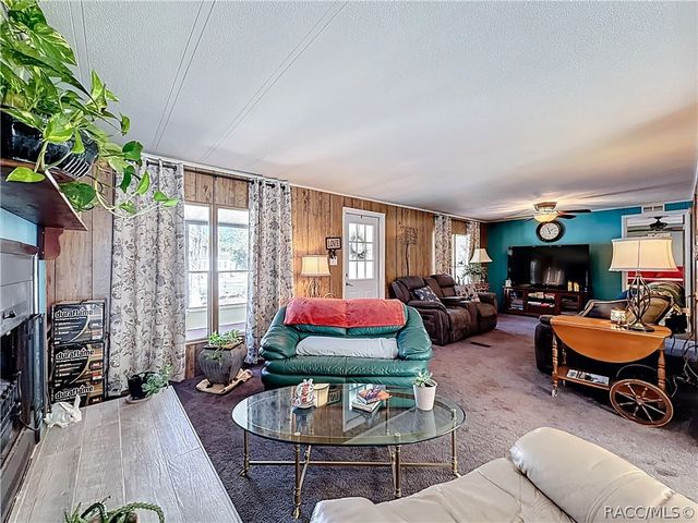 2570 E Mars Street, Inverness, FL 34453