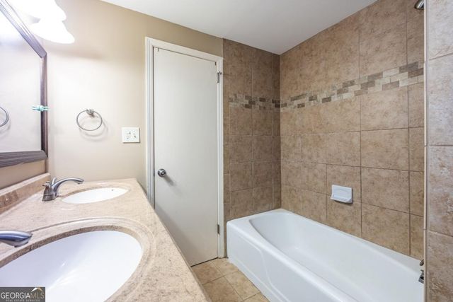 1303 Faraday Place, Decatur, GA 30033